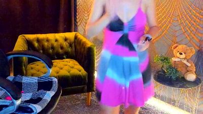 Livia_Shy live cam on Cam4