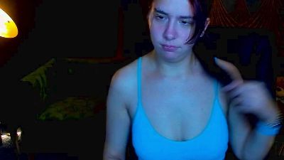 Livia_Shy live cam on Cam4