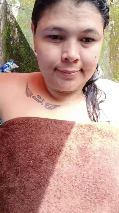 Lizeth234 live cam on Cam4