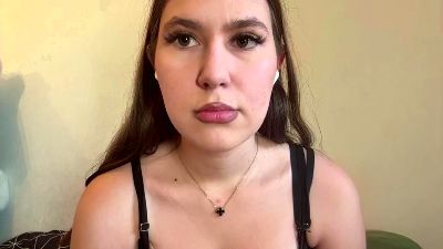 LizetteMordini live cam on Cam4