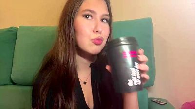 LizetteMordini live cam on Cam4