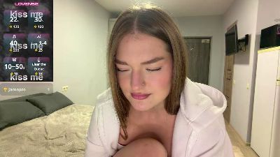LizettoFortuna live cam on Cam4