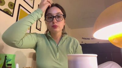 LiziMaybe live cam on Cam4