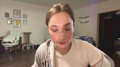 LiziMaybe live cam on Cam4