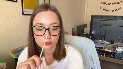 LiziMaybe live cam on Cam4