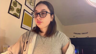 LiziMaybe live cam on Cam4