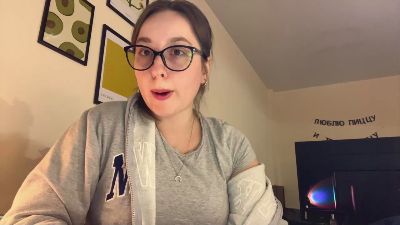 LiziMaybe live cam on Cam4