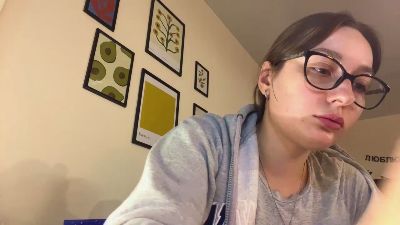 LiziMaybe live cam on Cam4