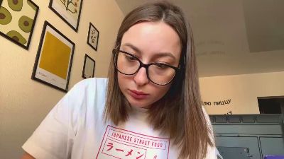 LiziMaybe live cam on Cam4