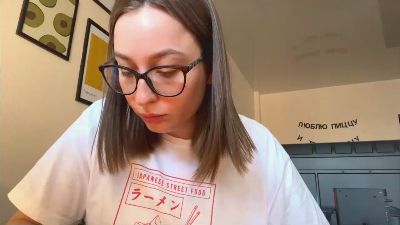LiziMaybe live cam on Cam4