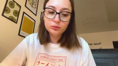 LiziMaybe live cam on Cam4