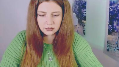 Lizy_Love live cam on Cam4