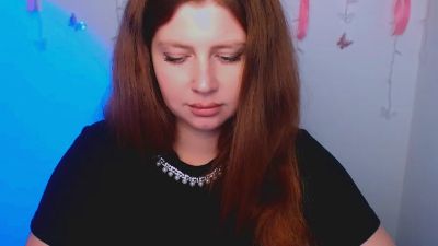 Lizy_Love live cam on Cam4