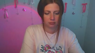 Lizy_Love live cam on Cam4
