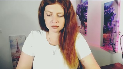 Lizy_Love live cam on Cam4