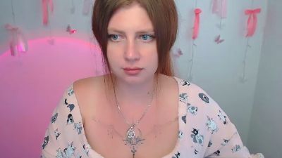 Lizy_Love live cam on Cam4