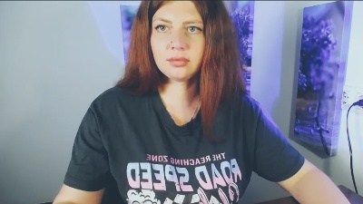Lizy_Love live cam on Cam4
