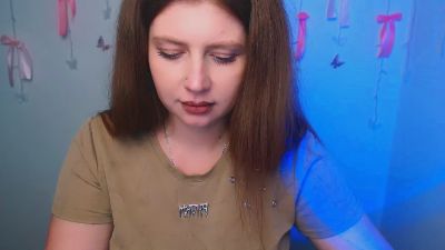 Lizy_Love live cam on Cam4