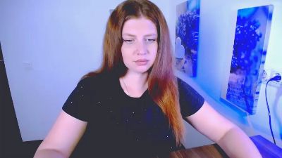 Lizy_Love live cam on Cam4