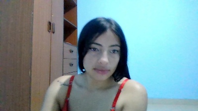 Lizz_99 live cam on Cam4