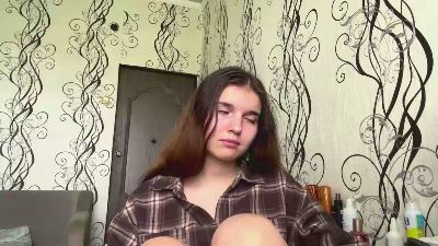 LizzetteHuish live cam on Cam4