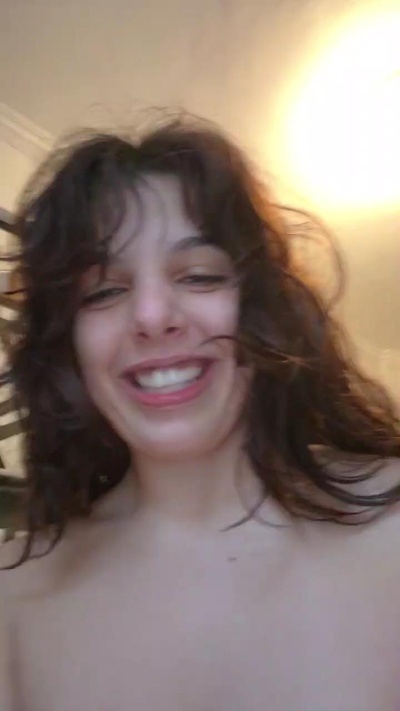 LizzieBlack live cam on Cam4