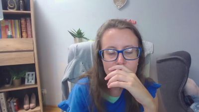 Lizzy_Femme live cam on Cam4