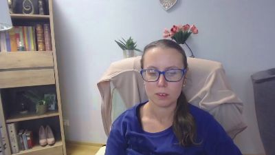 Lizzy_Femme live cam on Cam4