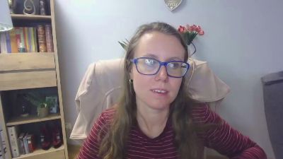 Lizzy_Femme live cam on Cam4