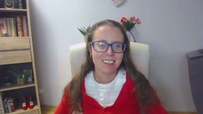 Lizzy_Femme live cam on Cam4