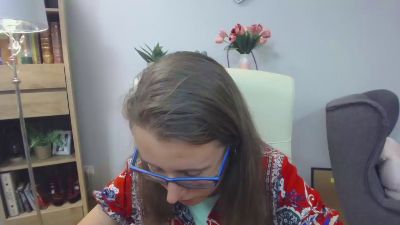 Lizzy_Femme live cam on Cam4