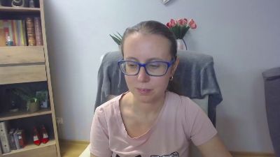 Lizzy_Femme live cam on Cam4