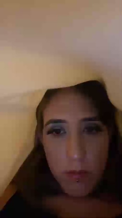 Lizzyboo2026 live cam on Cam4