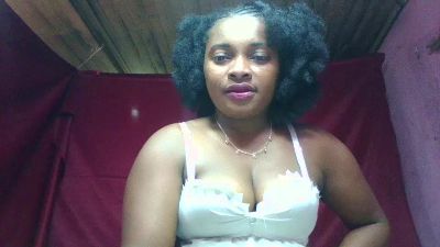 Llenneh99 live cam on Cam4