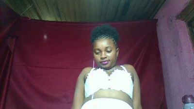 Llenneh99 live cam on Cam4