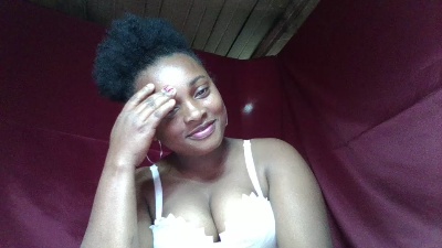 Llenneh99 live cam on Cam4