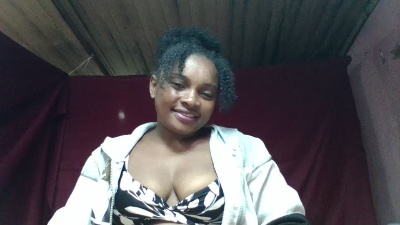 Llenneh99 live cam on Cam4