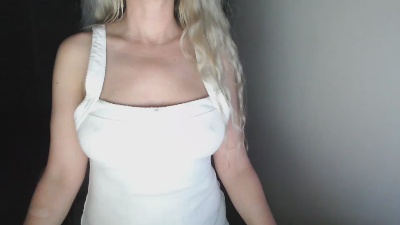 LoVe_On live cam on Cam4