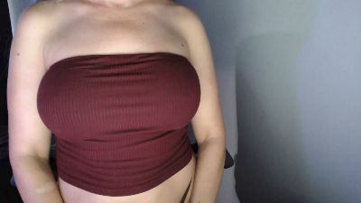LoVe_On live cam on Cam4