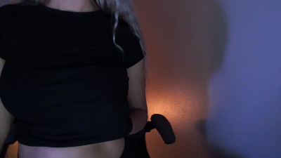 LoVe_On live cam on Cam4