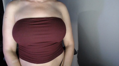 LoVe_On live cam on Cam4