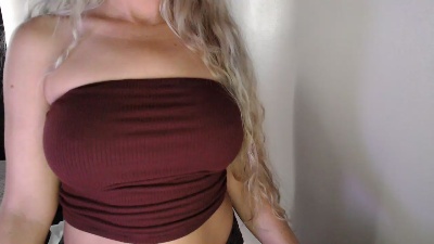 LoVe_On live cam on Cam4
