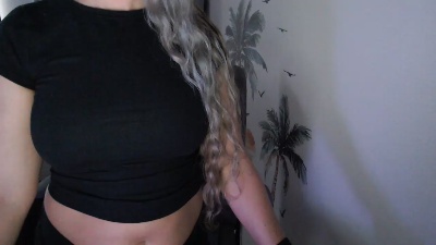 LoVe_On live cam on Cam4
