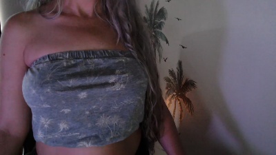 LoVe_On live cam on Cam4
