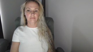 LoVe_On live cam on Cam4