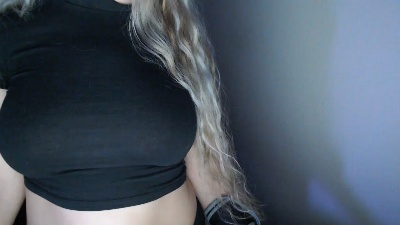 LoVe_On live cam on Cam4