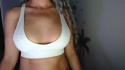LoVe_On live cam on Cam4