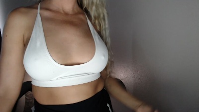 LoVe_On live cam on Cam4