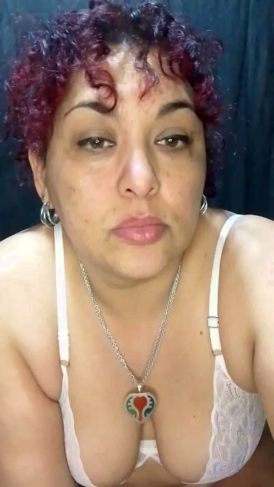 LobaAlfa live cam on Cam4