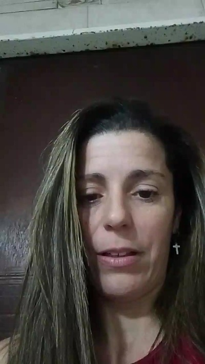 Lobita22 live webcam show